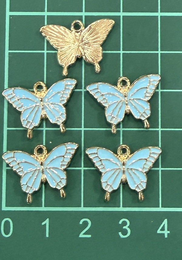 Charm Butterfly Lt Blue